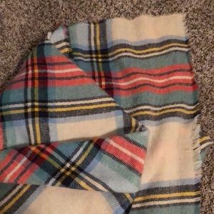 American Eagle blanket scarf